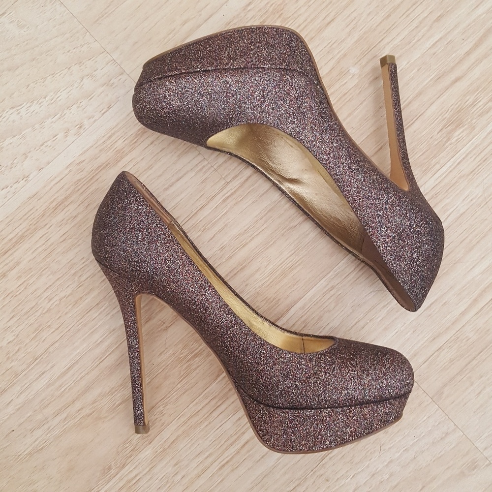 Steve Madden Glitter Pumps